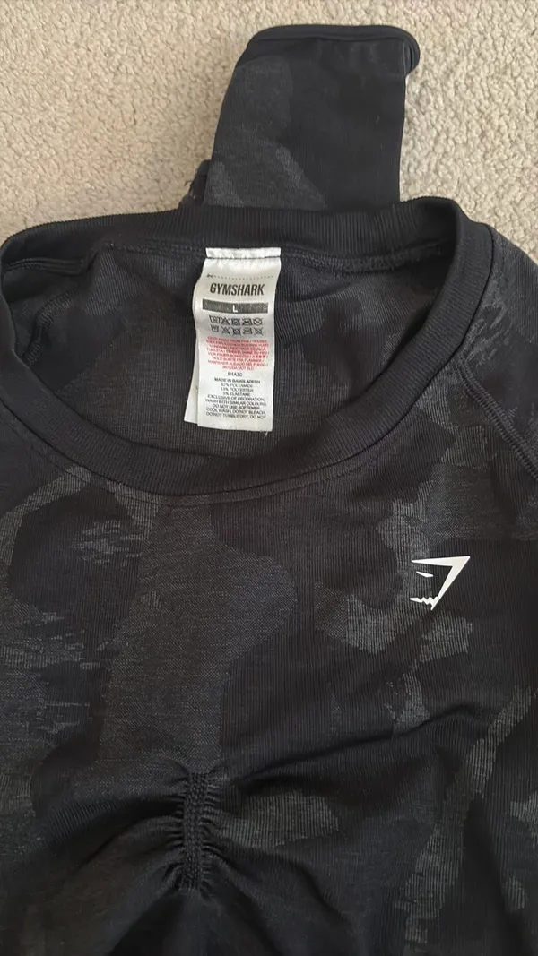 Gymshark Long Sleeve Crop Top - Image 3