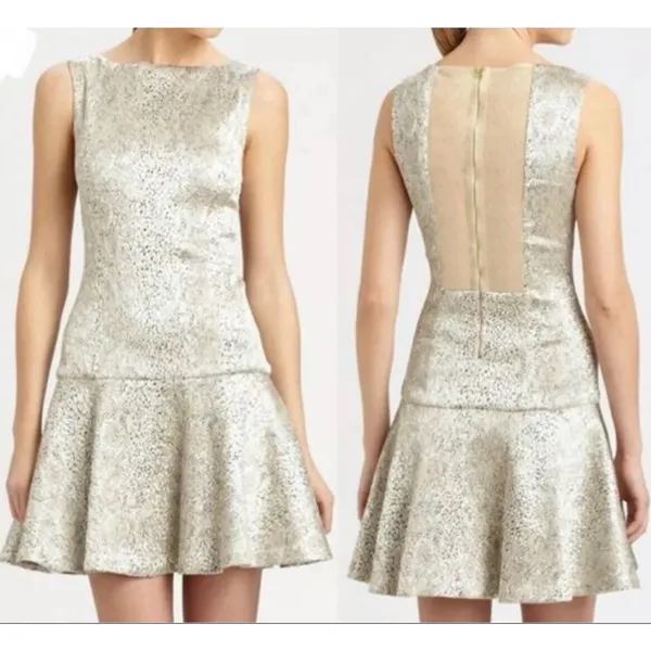 NWT Alice+ Olivia $440 Lora Drop Waist Skater Dress Size M‎ Silver Metallic - Image 2