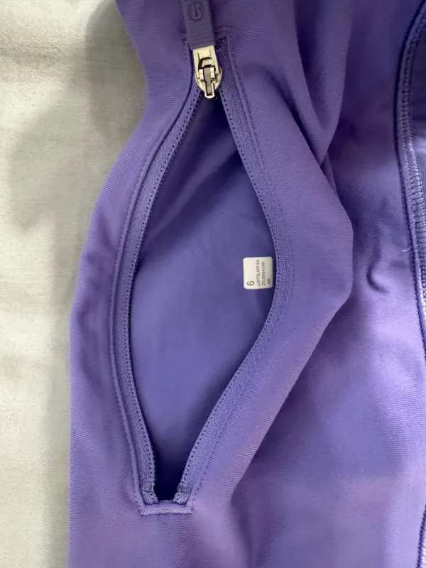 Lululemon Speed Shorts 4" - Image 4