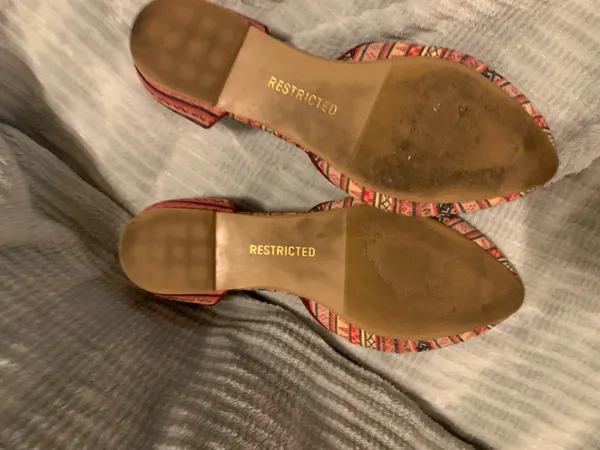 Restricted Shoes Flats Pointed Toe - Image 4