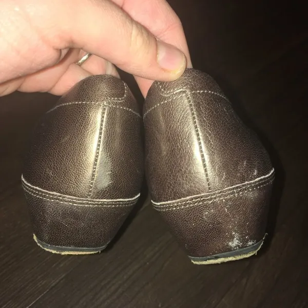 Clarks Artisan copper shimmery ortho slip on flats - Image 2