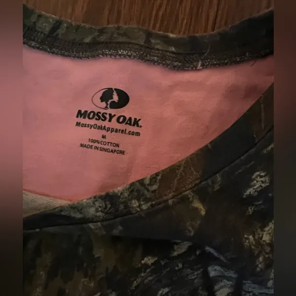 Womens Mossy Oak Camouflage short sleeve shirt - Image 2