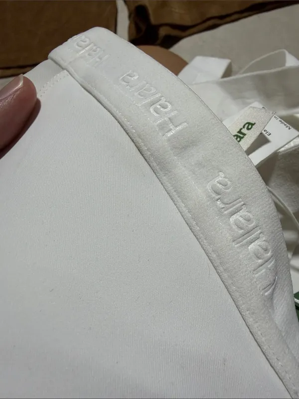 HALARA NWT Speedwave White Multi-Strap sports bra small - Image 10