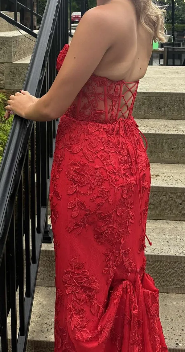 Red Lace Prom Dress - Image 3