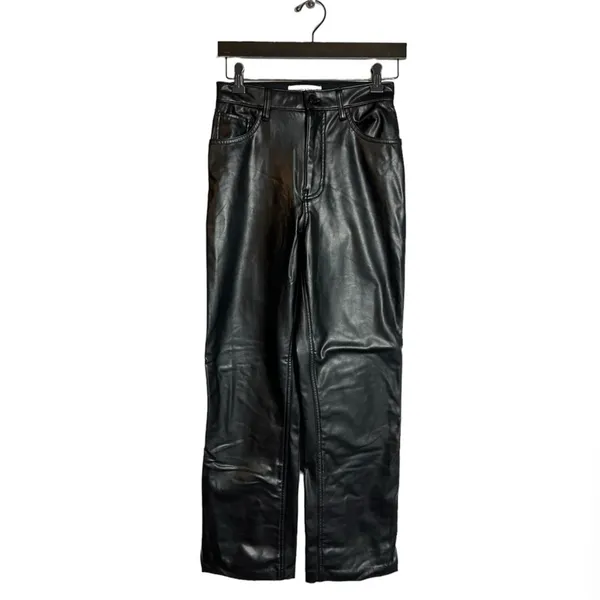 Abercrombie & Fitch vegan leather 90’s straight‎ ultra high rise 26 short - Image 4