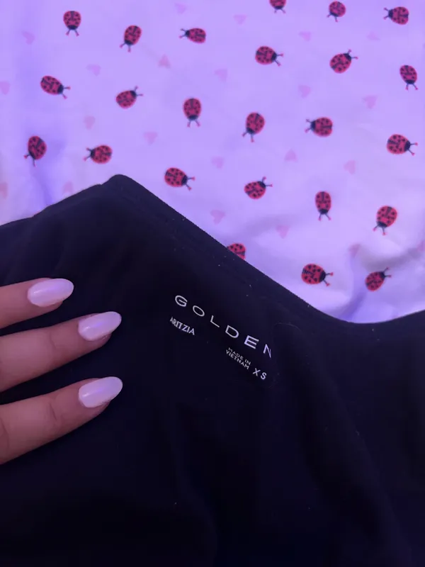 Aritzia Tank Top - Image 2