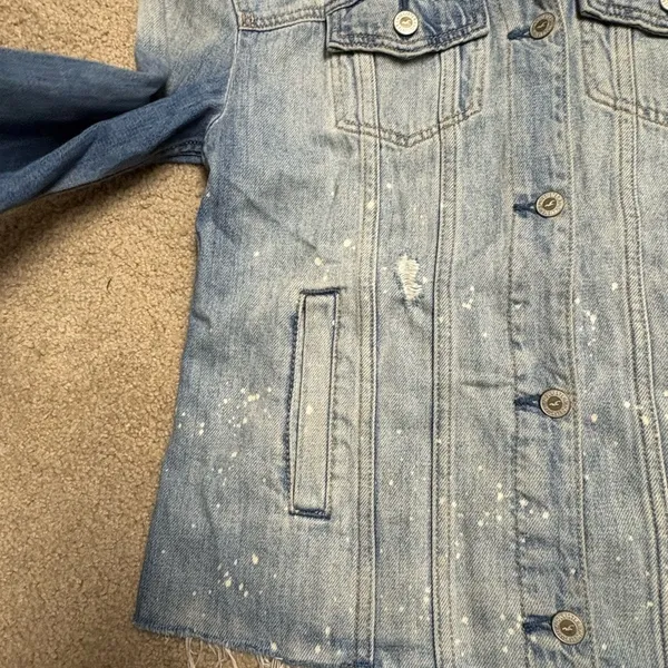 HOLLISTER Women's Distressed Tie Dye Destroyed Denim Jean Jacket Size Small - Image 8