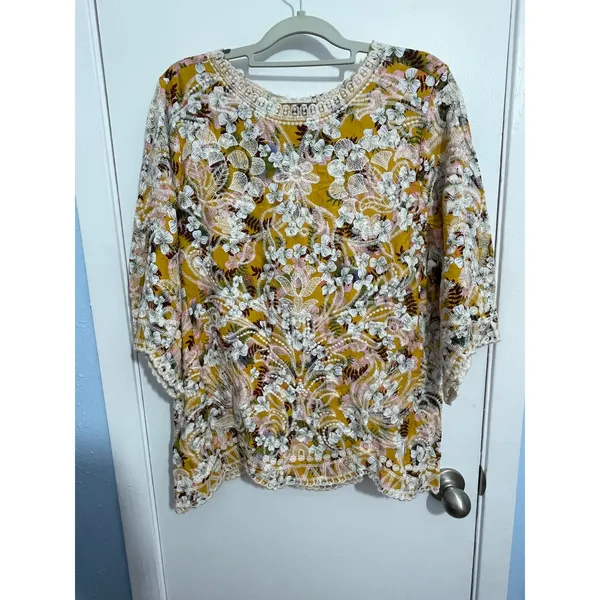 Solitaire Blouse Large Yellow Floral Embroidered Boho Cottage Core Country Club - Image 4