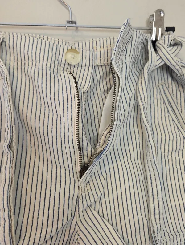 American Eagle Cotton Cream and Blue Striped Shorts with Tie Waist - Image 5