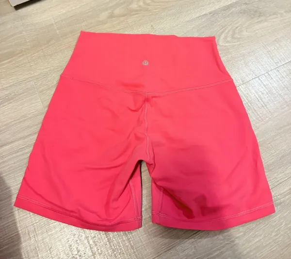 Lululemon Align Shorts 6" High-Rise  - Image 3
