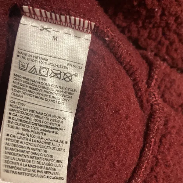 Old Navy Burgundy Sherpa Fleece Crewneck Sweatshirt Women’s Size Medium - Image 4