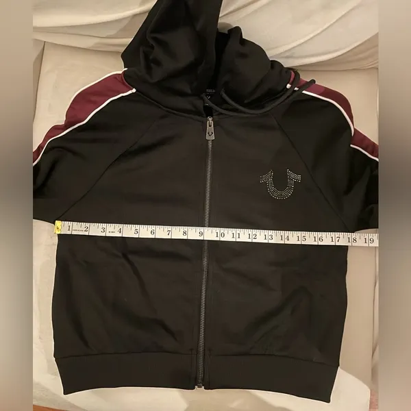 NWT True Religion Crystal Zip Hoodie Size S Black & Maroon - Image 7