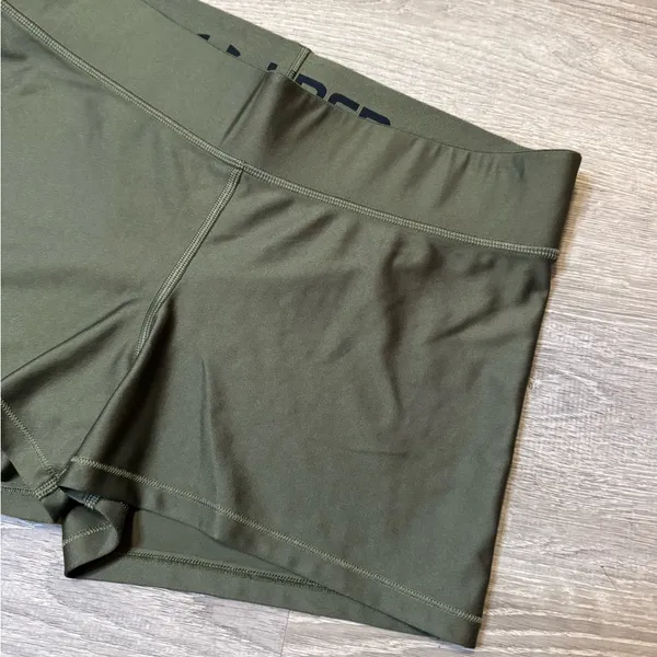 •UNDER ARMOUR• OLIVE GREEN SHORTS - Image 2