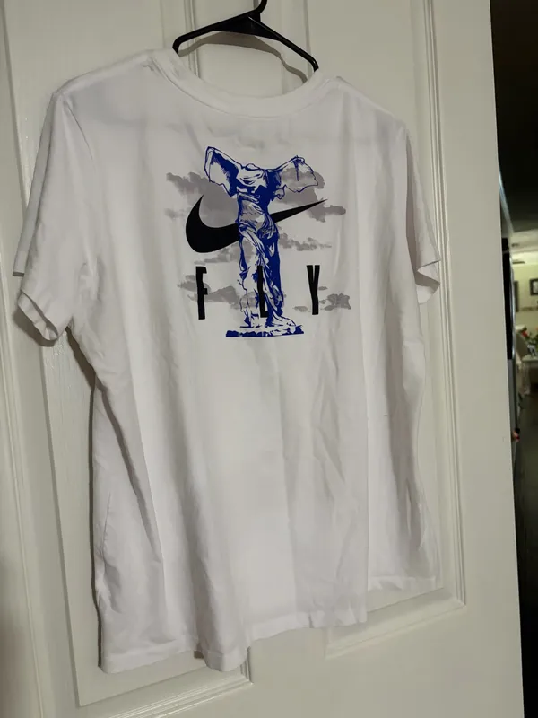 Nike Dri-Fit Women’s shirt - Image 5
