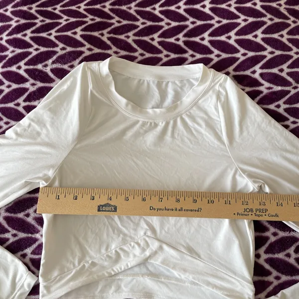 Apex Long Sleeve Crop Top Small - Image 2
