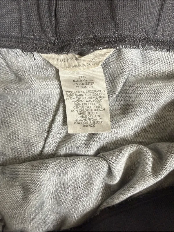 Lucky Brand Women's loungwear Grey Leopard Print Short Sleeve, Tank Top & Short - Image 9