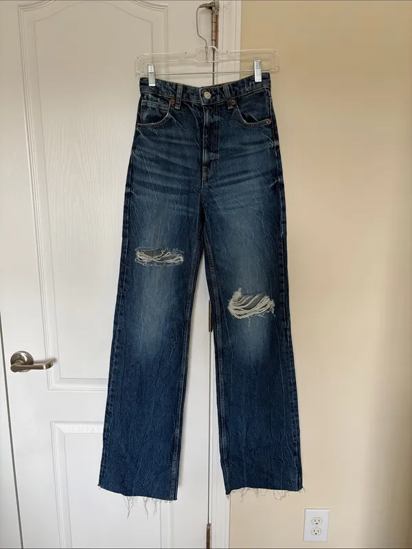 ZARA Wide Leg Distressed Jeans Size 2 dark wash - Image 6