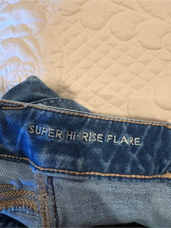 American Eagle Super High-Rise Flare Jeans juniors size 00 - Image 6