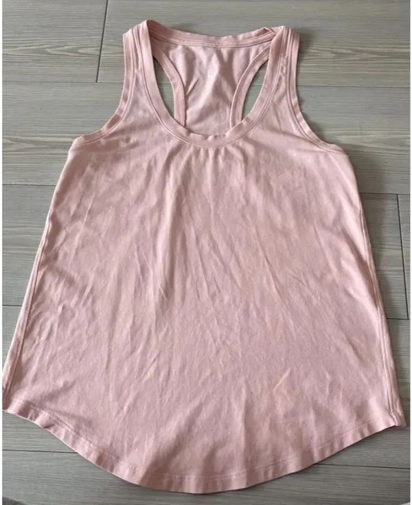 Lululemon Love Tank in Dew Pink Size 2 - Image 3