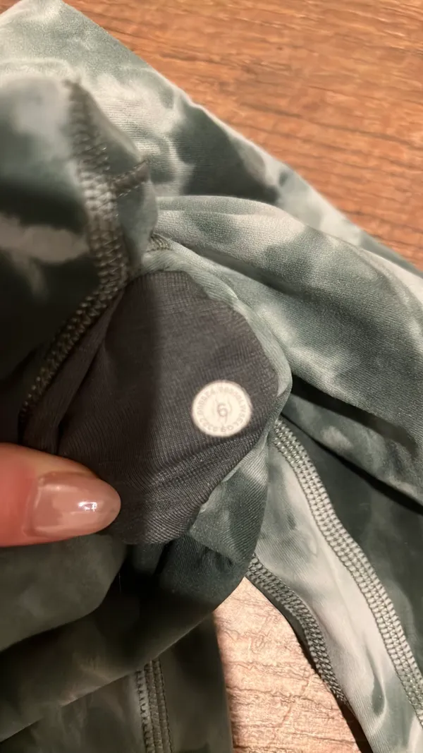 Lululemon 28” Align Leggings green tie dye - Image 3