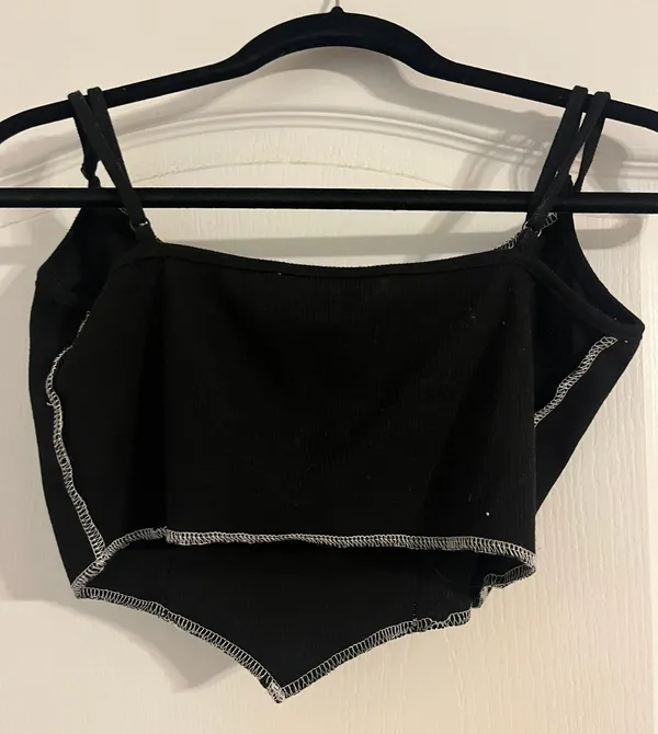 SheIn Crop Top - Image 2
