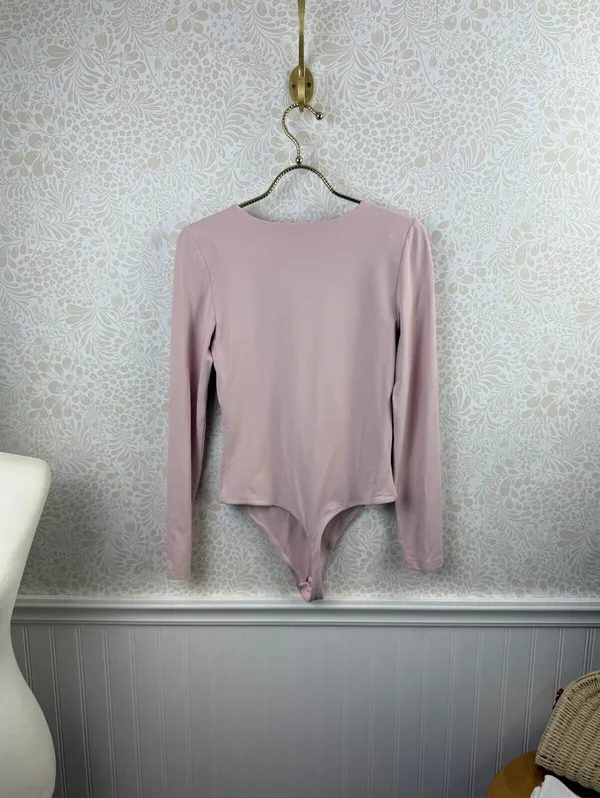 Aritzia Contour Light Pink Scoop-neck Long Sleeve Bodysuit - Size - Medium - Image 3