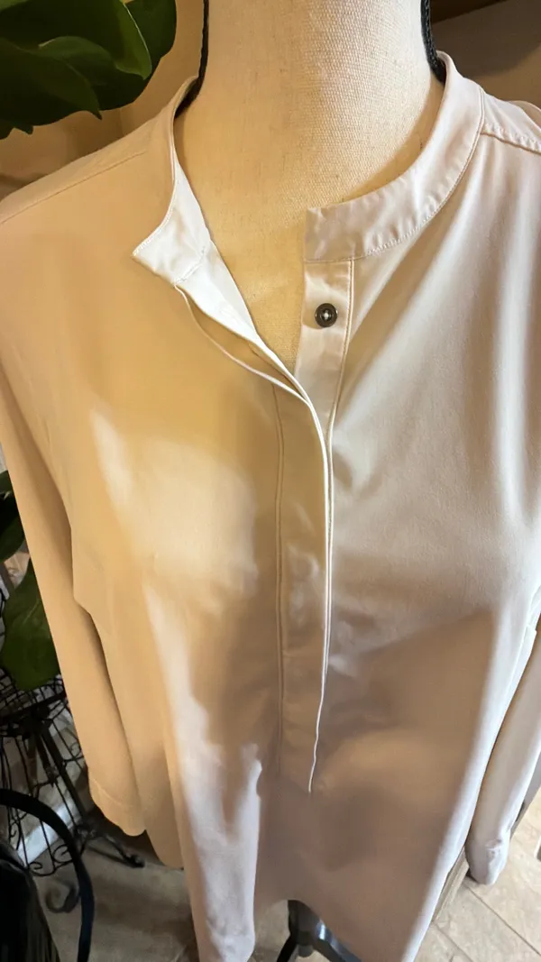 lululemon athletica Cream Lightweight Henley Top - Image 2