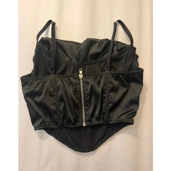 Urban Outfitters Women's Black Satin Corset Top Women's sz. S - Image 4