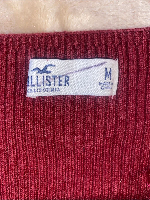 Hollister Burgundy Ribbed Off-Shoulder Sweater with Striped Cuffs - Image 2