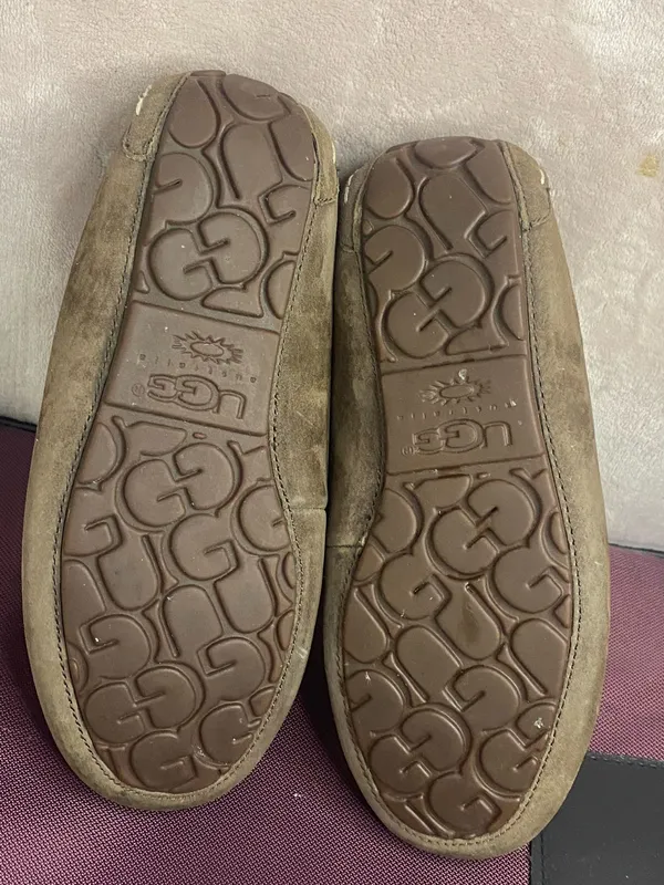 Ugg Australia Ansley Moccasin slippers women size 6 - Image 5