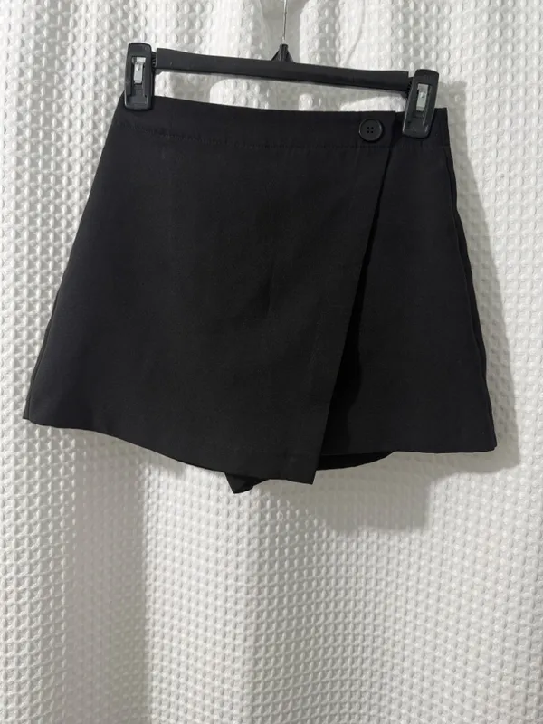 Primark Women’s Black Mini Skirt Size 2 - Image 2