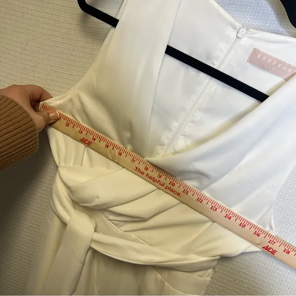 Keepsake the label | Large‎ Woman’s Elegant White Jumpsuit - Image 9
