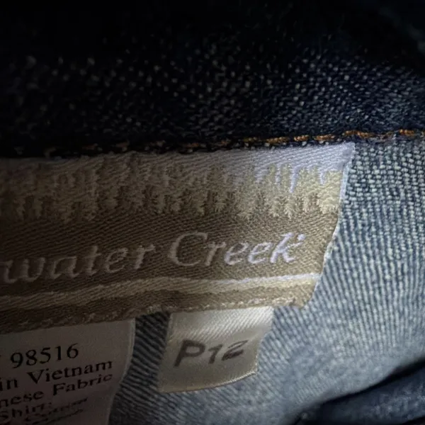 Coldwater Creek Floral Embroidered Denim Button Up Shirt Women’s 12 P - Image 3