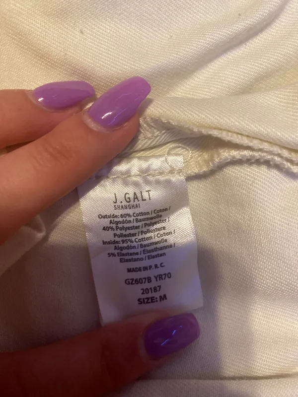 Brandy Melville Ivory Pleated Skirt - Image 4