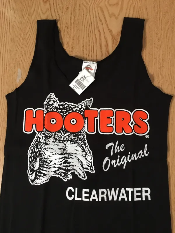 Hooters New Girl Uniform Tank Black Medium - Image 2