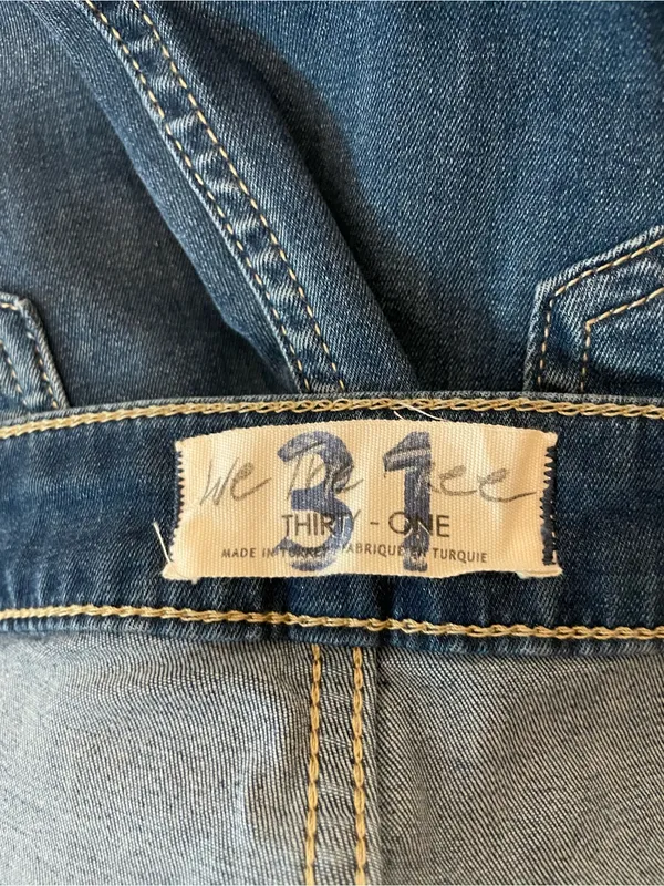 We The Free Blue Flare Wide Leg Jeans Size 31 - Image 5