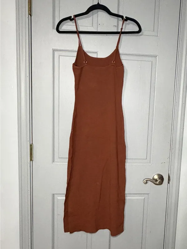 Brown Spaghetti-Strap ribbed fitted bodycon Dress - Image 2