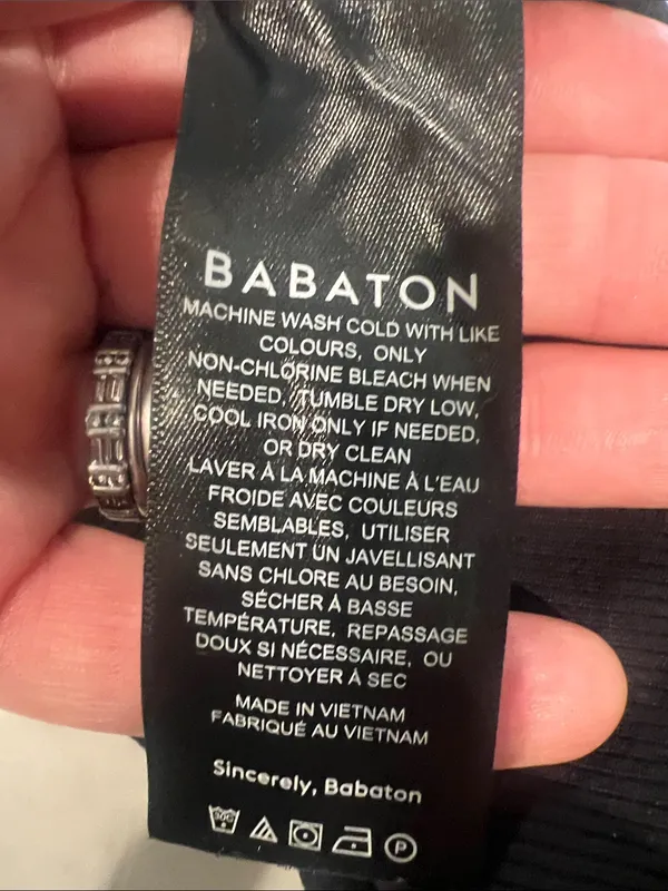 Aritzia Babaton Form Fitting Mock Neck T-Shirt - Image 4