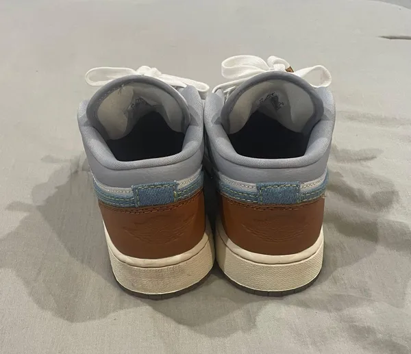 Nike Jordans - Image 3