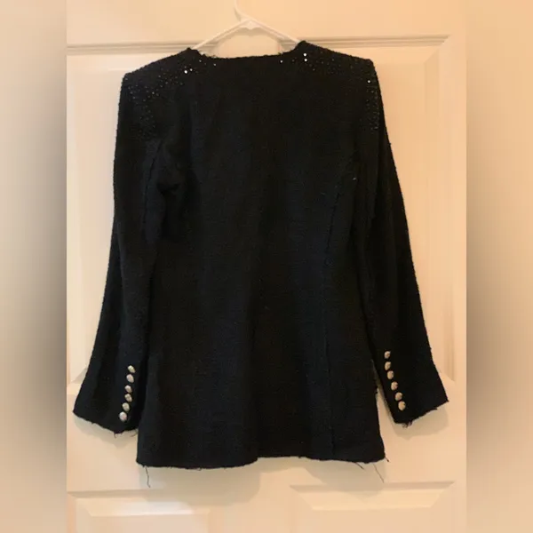 Zara Woman Black Frayed Textured Cardigan with Button Details. Size-X-Small - Image 3