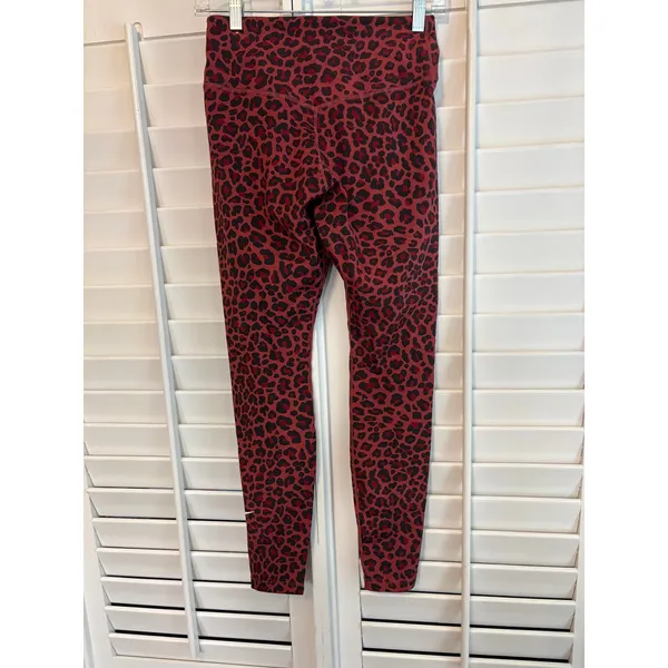 Nike Red Shimmer Dri fit Leggings Small‎ - Image 2