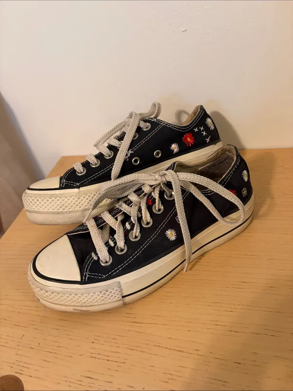 Converse Black Low-Top Sneakers with Embroidered Flowers size 5 - Image 2