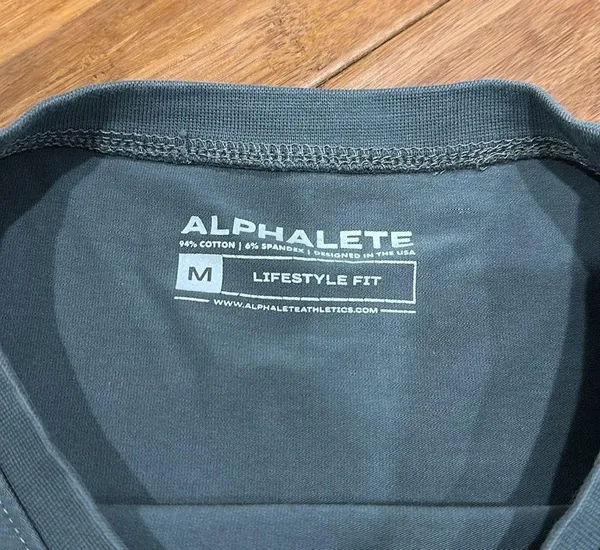 Alphalete Blue Crop Top - Image 3