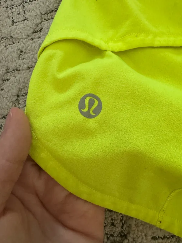 Lululemon Speed Up Shorts 2.5" - Image 3