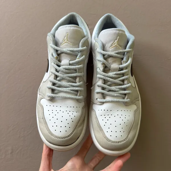 Air Jordan 1 Low Sneakers “Coral” - Image 5