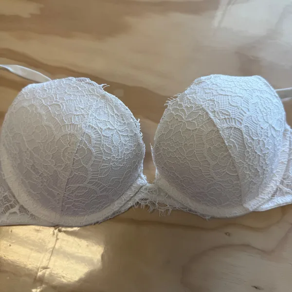 Victorias Secret Dream Angels White Lace Push Up Bra 34B 402665-FGQ Eyelash Trim - Image 3