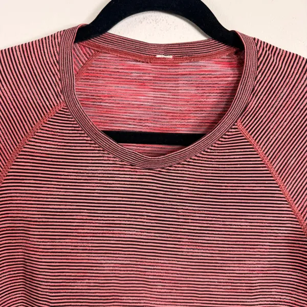 Lululemon Swiftly Tech Long Sleeve 2.0 Race Length Crew Striped Top Sz Medium - Image 5