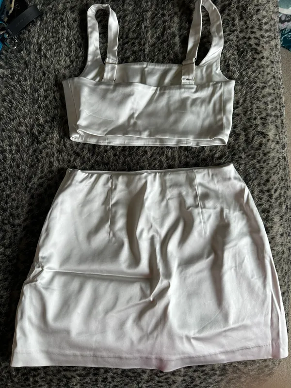Abercrombie White Set - Image 3