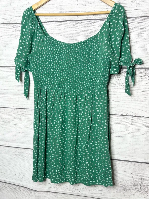 American Eagle Green Floral Tie Sleeve Smocked SquareNeck Mini Dress Size Medium - Image 3