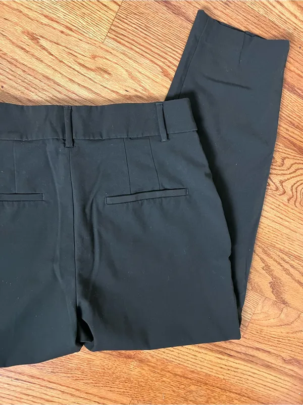 H&M Olive Green Crop Dress Pants - Image 8